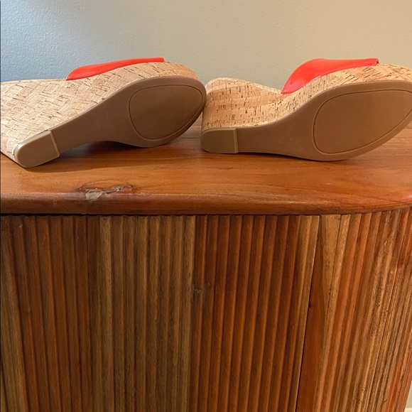 Nine West Bold Orange Cork Wedges - Picture 5 of 5